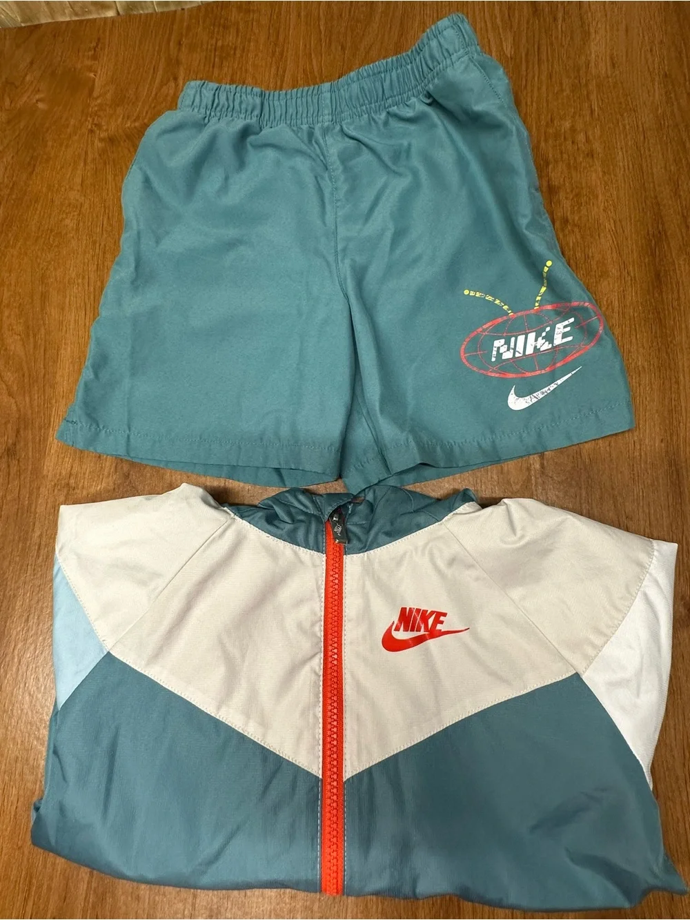 Nike white tee